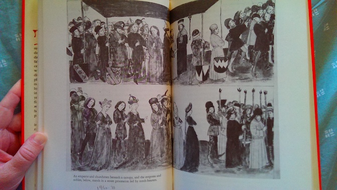 MedievalHolidayProcession